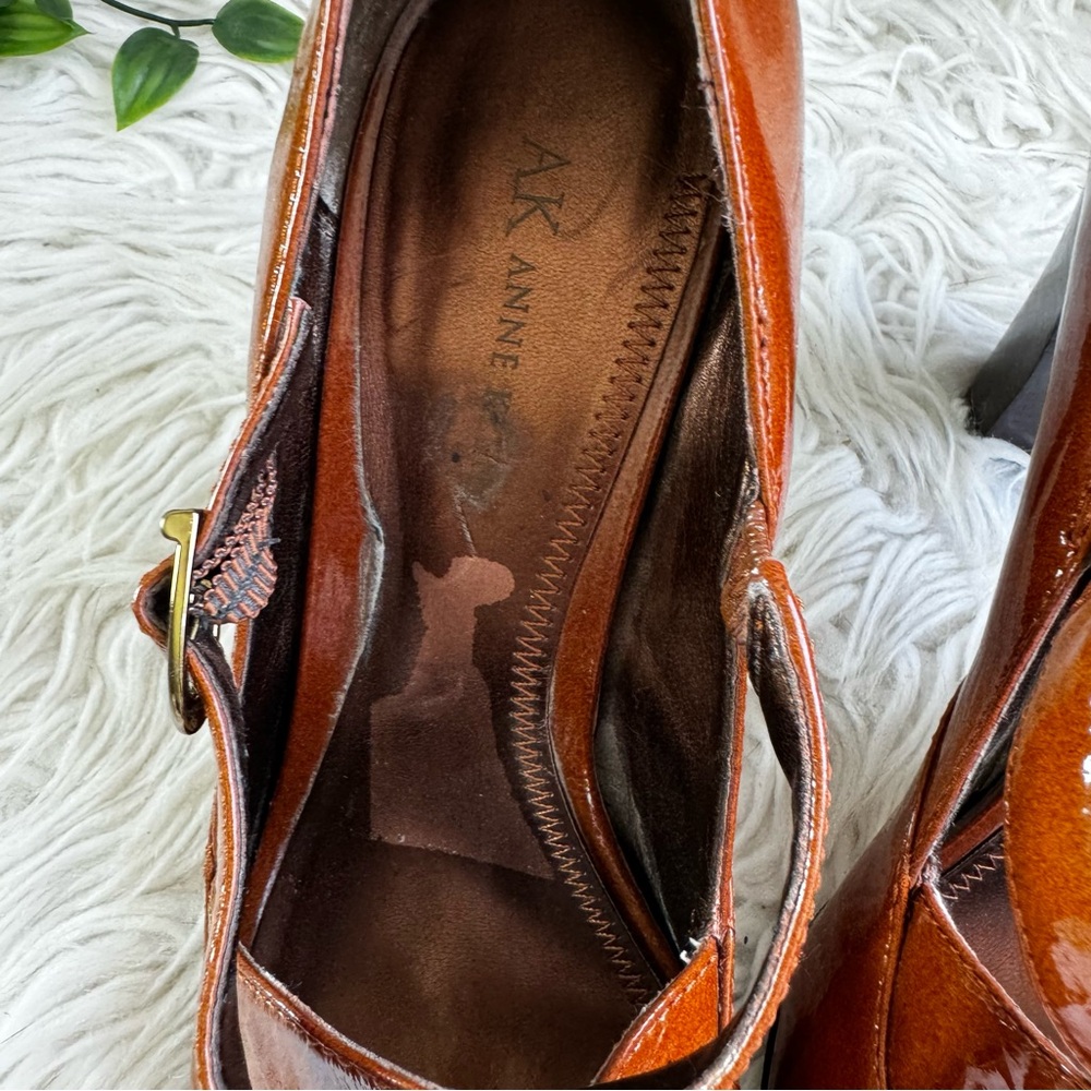 Anne Klein Tan Patent Leather peep toe heels - Picture 6 of 6